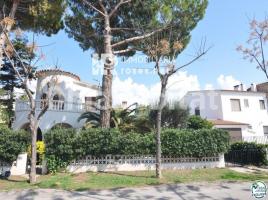 Casa (unifamiliar adossada), 155 m², Zona