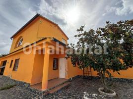 (xalet / torre), 160 m², Calle Bedoll