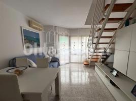 Dúplex, 68 m², Zona