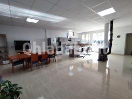  (xalet / torre), 430 m², presque neuf