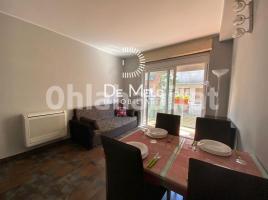 For rent flat, 60 m², almost new, Zona