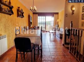 Casa (unifamiliar adossada), 155 m², Zona