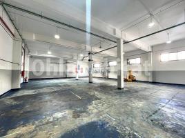 Alquiler nave industrial, 800 m², Zona