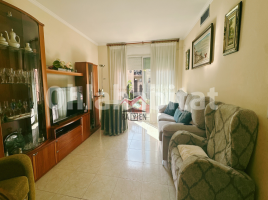 Piso, 82 m², seminuevo, Calle de Pere III