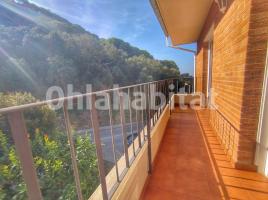 (unifamiliar adossada), 240 m²