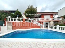 Casa (unifamiliar adossada), 202 m², Zona