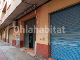 Local comercial, 39 m², cerca de bus y tren