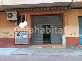 Local comercial, 39 m², cerca de bus y tren