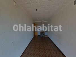 Piso, 89 m², cerca de bus y tren, Calle Figueres