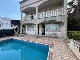 Casa (chalet / torre), 239 m²
