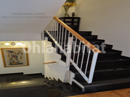 Casa (unifamiliar adosada), 218 m², seminuevo