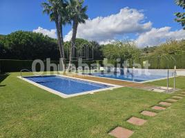  (unifamiliar adossada), 229 m², presque neuf, Zona