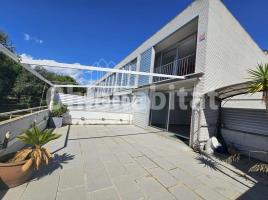  (unifamiliar adossada), 229 m², presque neuf, Zona