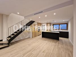 Casa (unifamiliar adosada), 127 m², cerca de bus y tren, seminuevo