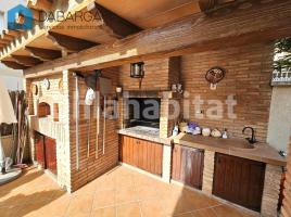 Casa (chalet / torre), 225 m²