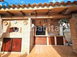 Casa (chalet / torre), 225 m²