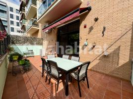 Piso, 193 m², cerca de bus y tren