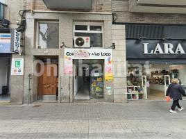 Alquiler local comercial, 105 m², cerca de bus y tren, Calle d'Enric Prat de la Riba, 290