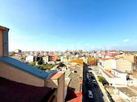 Àtic, 140 m², prop de bus i tren, Calle de Les Hortes, 24