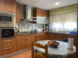 (unifamiliar aïllada), 204 m², presque neuf, Zona