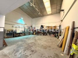 Nave industrial, 275 m², Zona