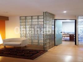 For rent office, 110 m², near bus and train, Ronda de Francesc Camprodon