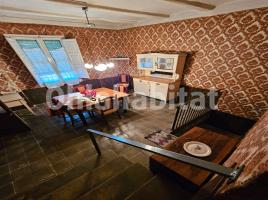 Casa (unifamiliar adossada), 370 m²