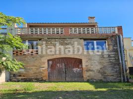 Casa (unifamiliar adossada), 370 m²