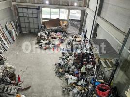 For rent industrial, 823 m², Zona