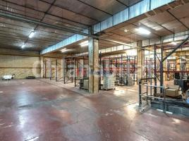 Nave industrial, 9000 m², Zona
