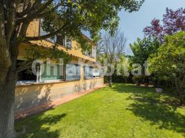 Casa (unifamiliar aïllada), 284 m², Calle de la Primavera