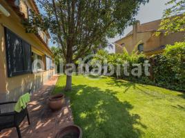 Casa (unifamiliar aïllada), 284 m², Calle de la Primavera