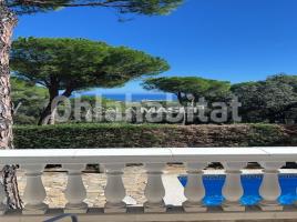 Casa (xalet / torre), 279 m², seminou, Calle Castanyer