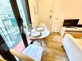 For rent loft, 36 m², Calle del Camp d'Urgell