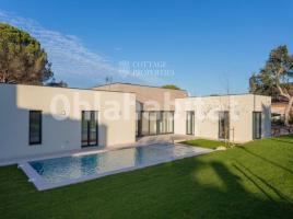 Casa (unifamiliar aislada), 239 m², seminuevo, Zona