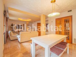 Pis, 234 m², Avenida del Castell, 16
