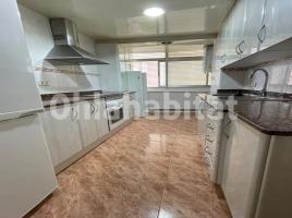 Pis, 85 m²