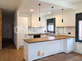 Flat, 91 m², Calle de Berga