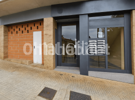 Business premises, 329 m², almost new