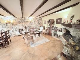 Casa (unifamiliar aïllada), 350 m²