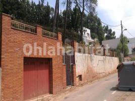 , 762 m², Vía Abadia de Montserrat