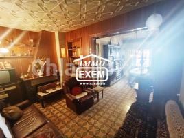 (unifamiliar adossada), 346 m², près de bus et de train