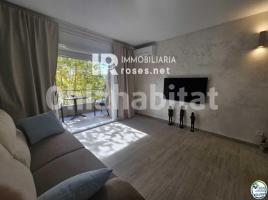 Apartament, 39 m², Zona