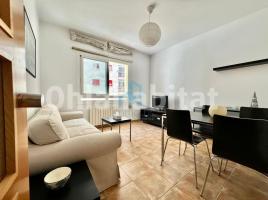 Piso, 70 m², cerca de bus y tren, Calle Rovira i Virgili