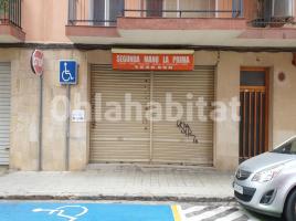 For rent business premises, 140 m², near bus and train, Calle Eduard Rodeja, 4