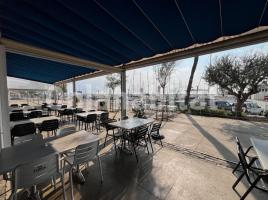 For rent business premises, 160 m², near bus and train