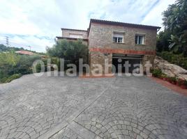 (xalet / torre), 332 m²