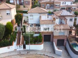 Houses (terraced house), 183 m², near bus and train