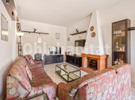 Casa (chalet / torre), 253 m²