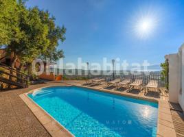 Casa (unifamiliar aislada), 259 m², seminuevo, Zona